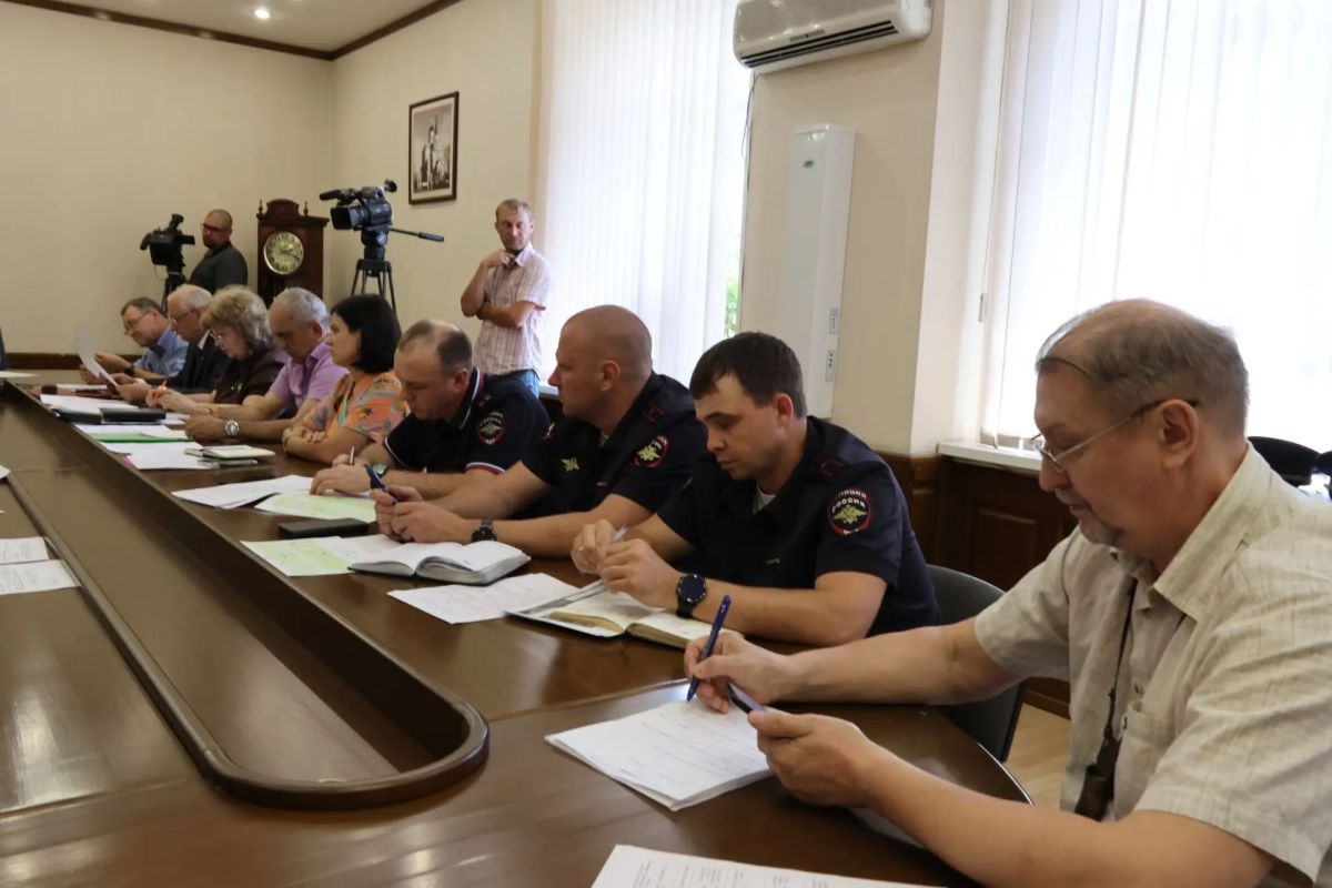 28 июня с 15:00 до 22:00 в Черногорском парке Абакан будет отмечать День молодёжи! Программа здесь 28 июня с 15:00 до 22:00 в Черногорском парке Абакан будет отмечать День молодёжи! Программа здесь