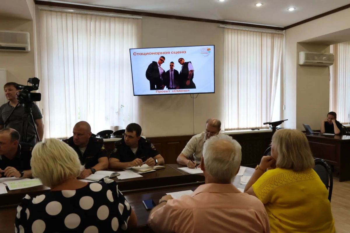 28 июня с 15:00 до 22:00 в Черногорском парке Абакан будет отмечать День молодёжи! Программа здесь 28 июня с 15:00 до 22:00 в Черногорском парке Абакан будет отмечать День молодёжи! Программа здесь