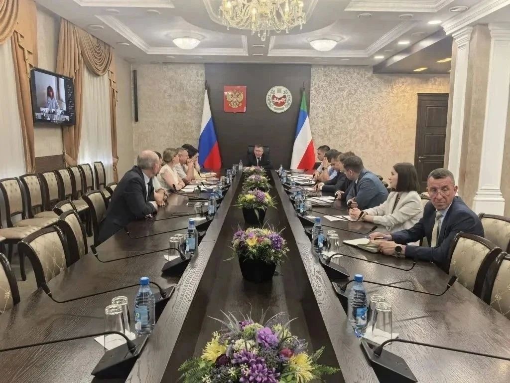 Без паники: запасов топлива в Хакасии хватает, цены под контролем Без паники: запасов топлива в Хакасии хватает, цены под контролем