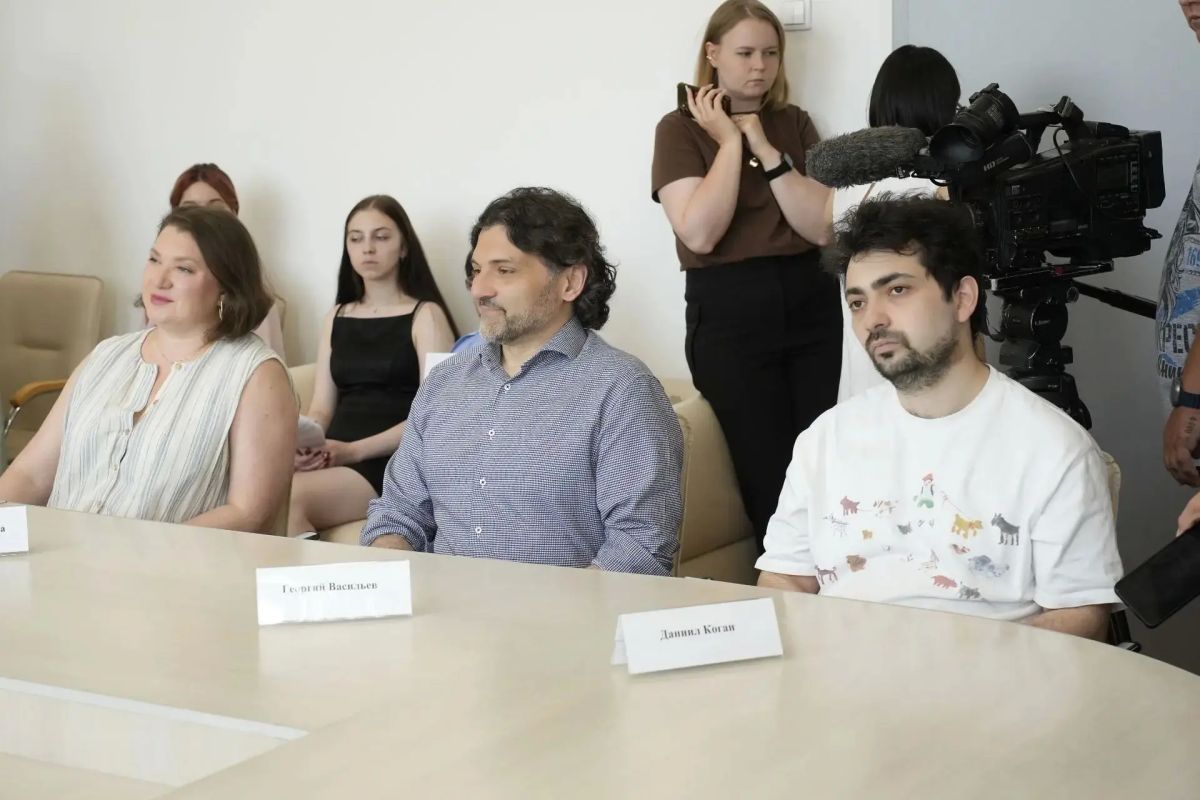 «Оперные горизонты Хакасии»: регион готовится отпраздновать 35-летие «Оперные горизонты Хакасии»: регион готовится отпраздновать 35-летие