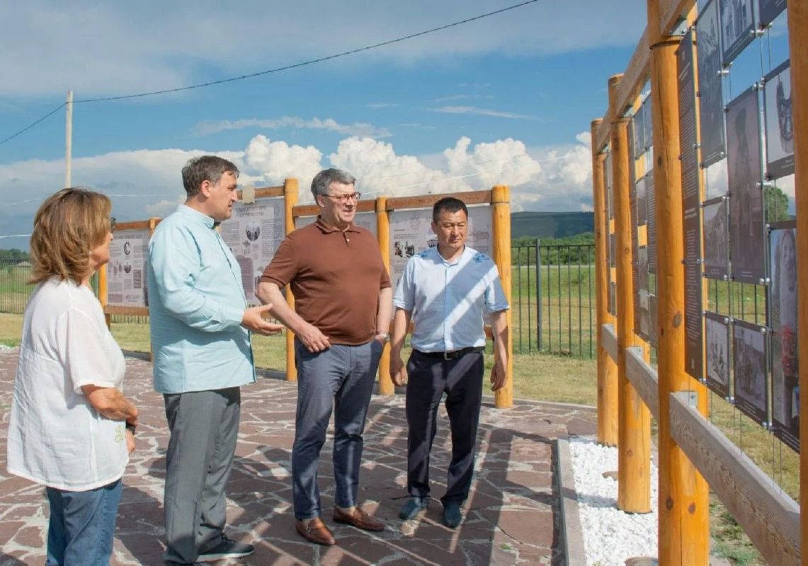 Заместитель полпреда Президента в СФО посетил туристические объекты Хакасии