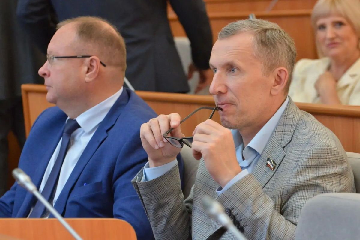 В Хакасии приняли закон о мерах соцподдержки многодетных семей В Хакасии приняли закон о мерах соцподдержки многодетных семей