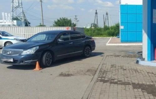 Автомобиль сбил пешехода на АЗС в Усть-Абаканском районе
