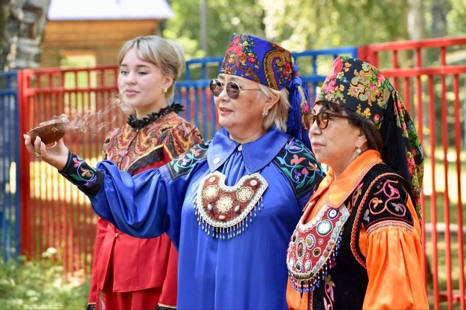 «Родной язык – душа России»: в Хакасии прошло открытие языковой смены «Родной язык – душа России»: в Хакасии прошло открытие языковой смены