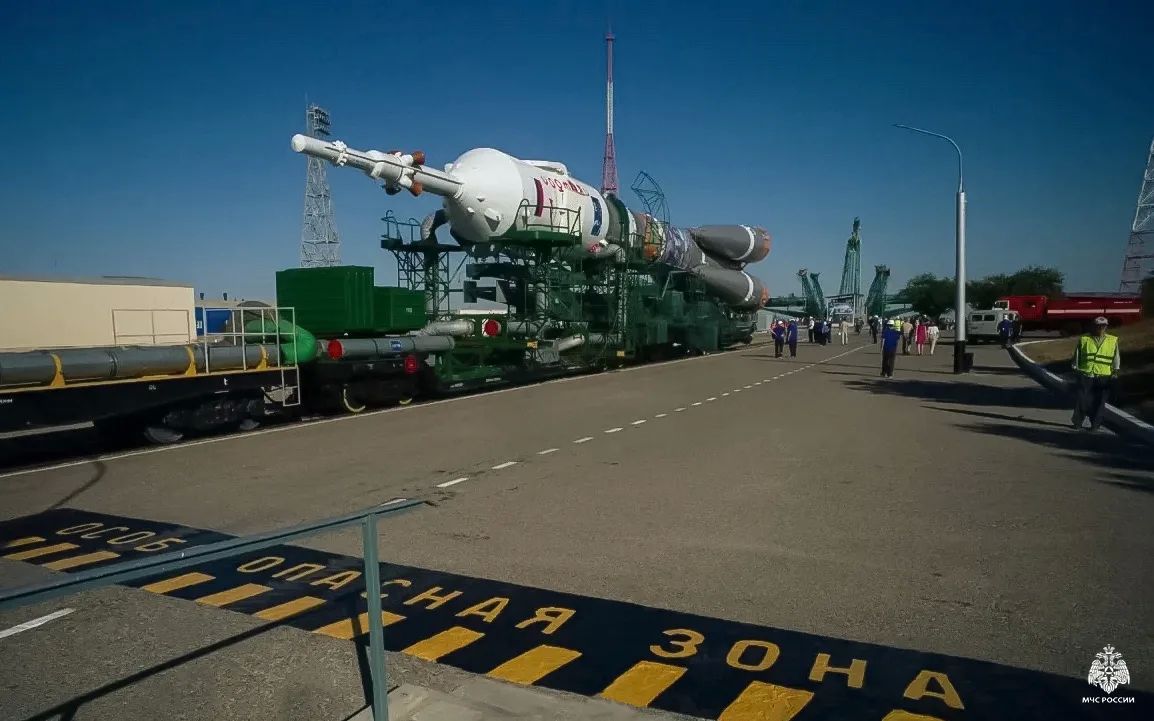 МЧС России обеспечило пожарную безопасность запуска ракеты «Союз-2.1а» с космодрома Байконур МЧС России обеспечило пожарную безопасность запуска ракеты «Союз-2.1а» с космодрома Байконур