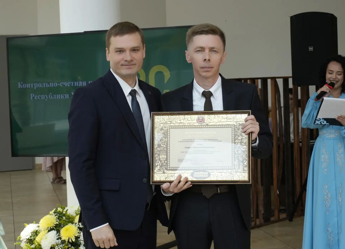 Валентин Коновалов: В национальном музее республики прошло торжественное мероприятие, посвященное 20 - летию Контрольно-счетной палаты Хакасии Валентин Коновалов: В национальном музее республики прошло торжественное мероприятие, посвященное 20 - летию Контрольно-счетной палаты Хакасии