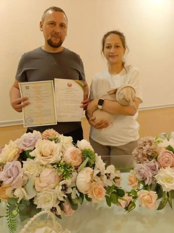 В ЗАГСе по Черногорску и Боградскому району зарегистрировали 300-го ребенка
