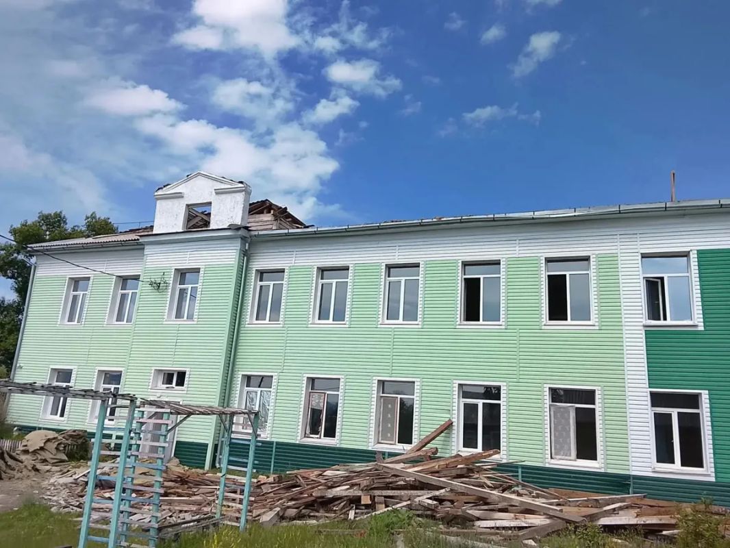 Школу в Усть-Бюре (Усть-Абаканский район) откапиталят за 2 года Школу в Усть-Бюре (Усть-Абаканский район) откапиталят за 2 года