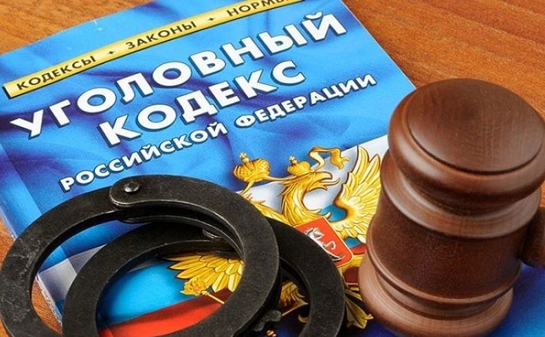 Задержанный полицейскими Черногорска местный житель предстанет перед судом за хранение синтетических наркотиков