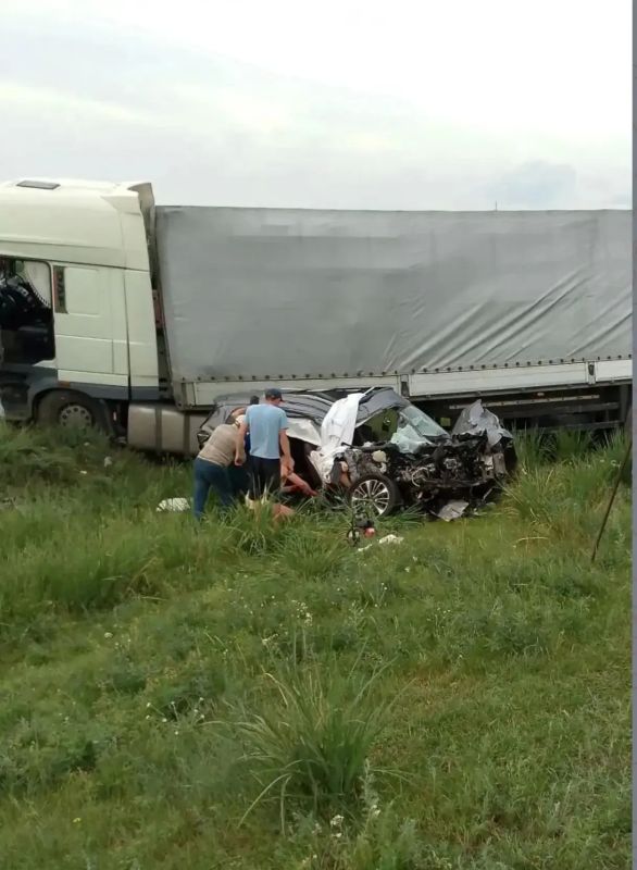 В Боградском районе на трассе Р-257 «Енисей» произошло жесткое ДТП с фурой: сообщается о погибших В Боградском районе на трассе Р-257 «Енисей» произошло жесткое ДТП с фурой: сообщается о погибших