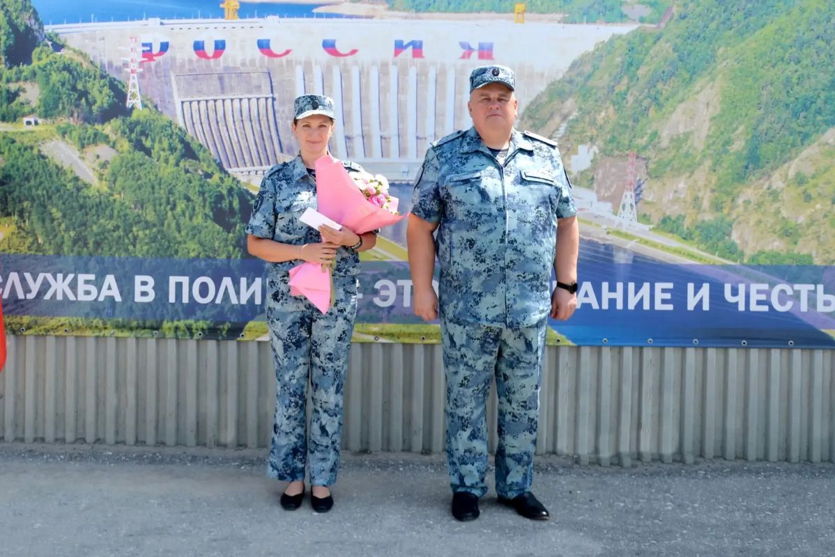Министр внутренних дел по Республике Хакасия совершил рабочую поездку на Северный Кавказ Министр внутренних дел по Республике Хакасия совершил рабочую поездку на Северный Кавказ