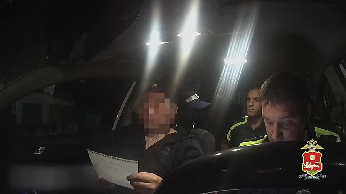 Поездка без света и по встречке закончилась арестом для пьяного бесправника из Черногорска