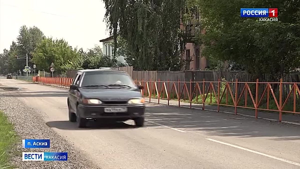 Аскиз расцветает на глазах: в районном центре активно благоустраивают общественные территории