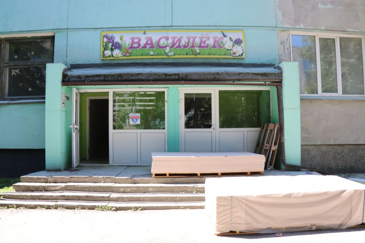 Сегодня в детском саду «Василёк» состоялся очередной штаб по выполнению капитального ремонта дошкольного учреждения Сегодня в детском саду «Василёк» состоялся очередной штаб по выполнению капитального ремонта дошкольного учреждения