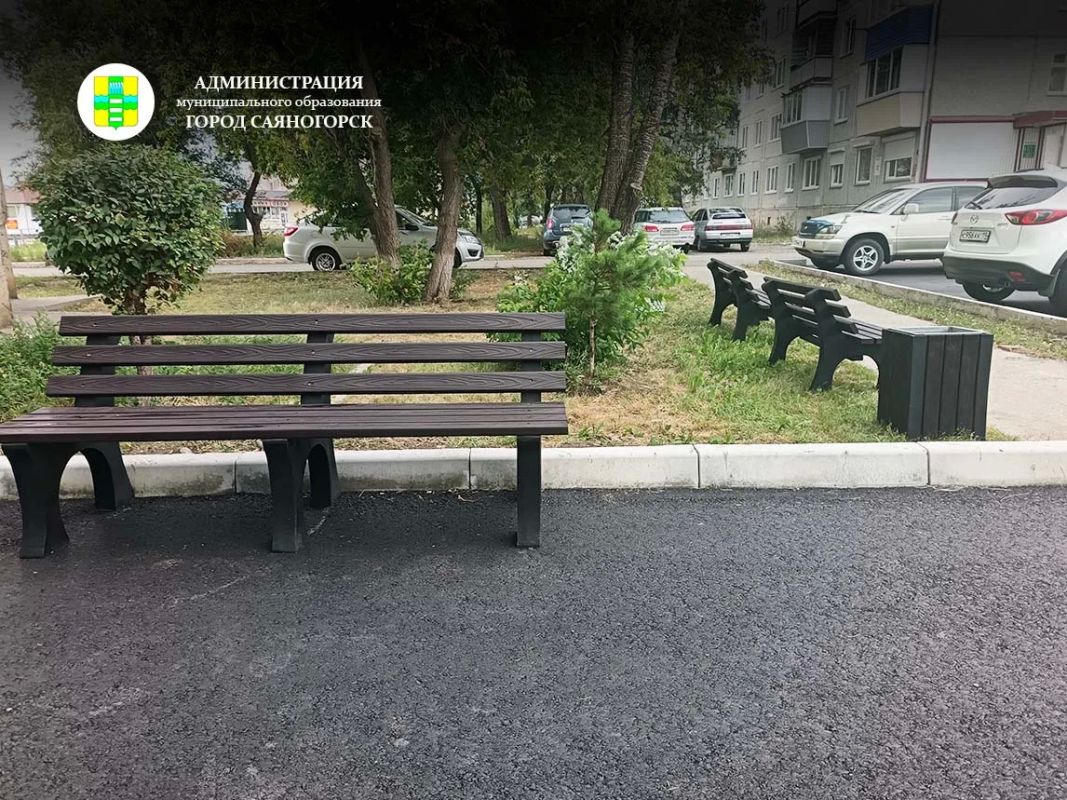 В рамках подготовки к новому учебному году и плановых мероприятий по благоустройству городской среды Саяногорска подрядными организациями ведётся работа на нескольких объектах В рамках подготовки к новому учебному году и плановых мероприятий по благоустройству городской среды Саяногорска подрядными организациями ведётся работа на нескольких объектах