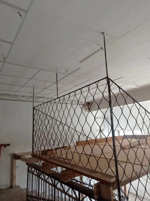 На капремонт школы-интерната в Таштыпе нужно добавить рабочих На капремонт школы-интерната в Таштыпе нужно добавить рабочих