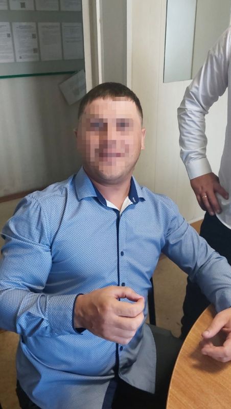 В Хакасии судебные приставы забрали жениха прямо со свадьбы из-за долгов по алиментам В Хакасии судебные приставы забрали жениха прямо со свадьбы из-за долгов по алиментам