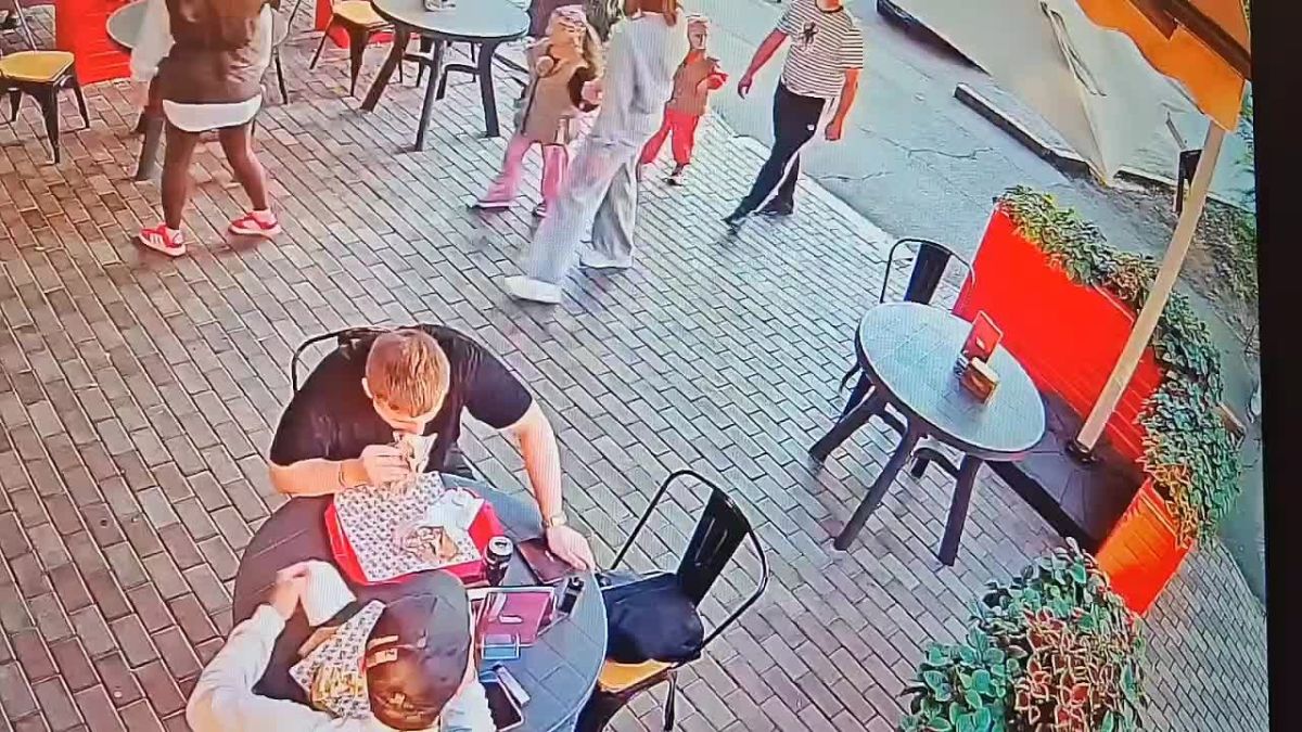 Электросамокатчика, сбившего женщину на Щетинкина, разыскивает Госавтоинспекция Абакана