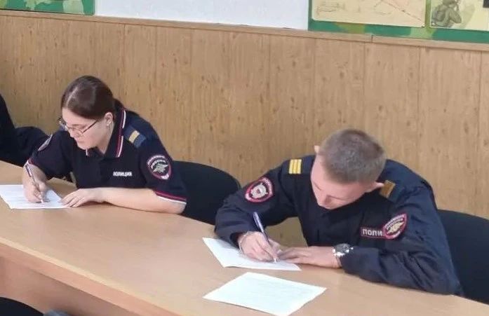 В Хакасии определили победителя конкурса профмастерства среди сотрудников патрульно-постовой службы В Хакасии определили победителя конкурса профмастерства среди сотрудников патрульно-постовой службы