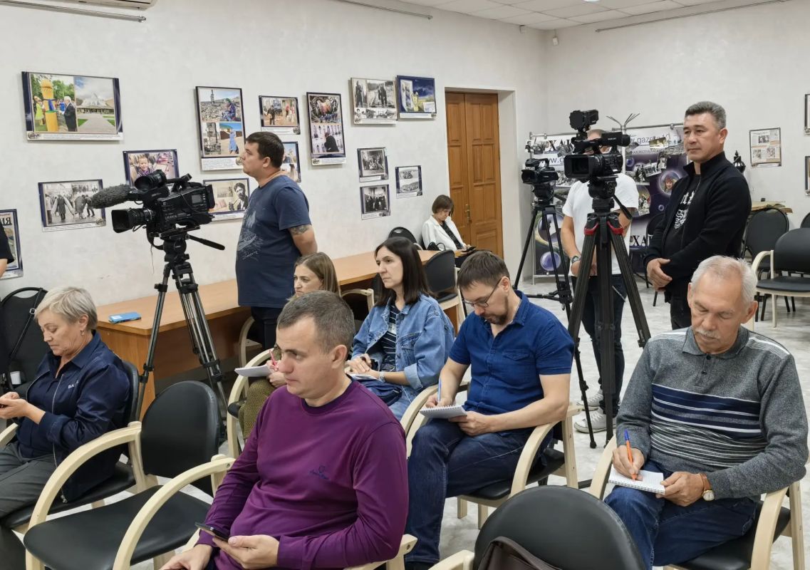 В Хакасии состоялся брифинг на тему профилактики правонарушений среди несовершеннолетних в летний период В Хакасии состоялся брифинг на тему профилактики правонарушений среди несовершеннолетних в летний период