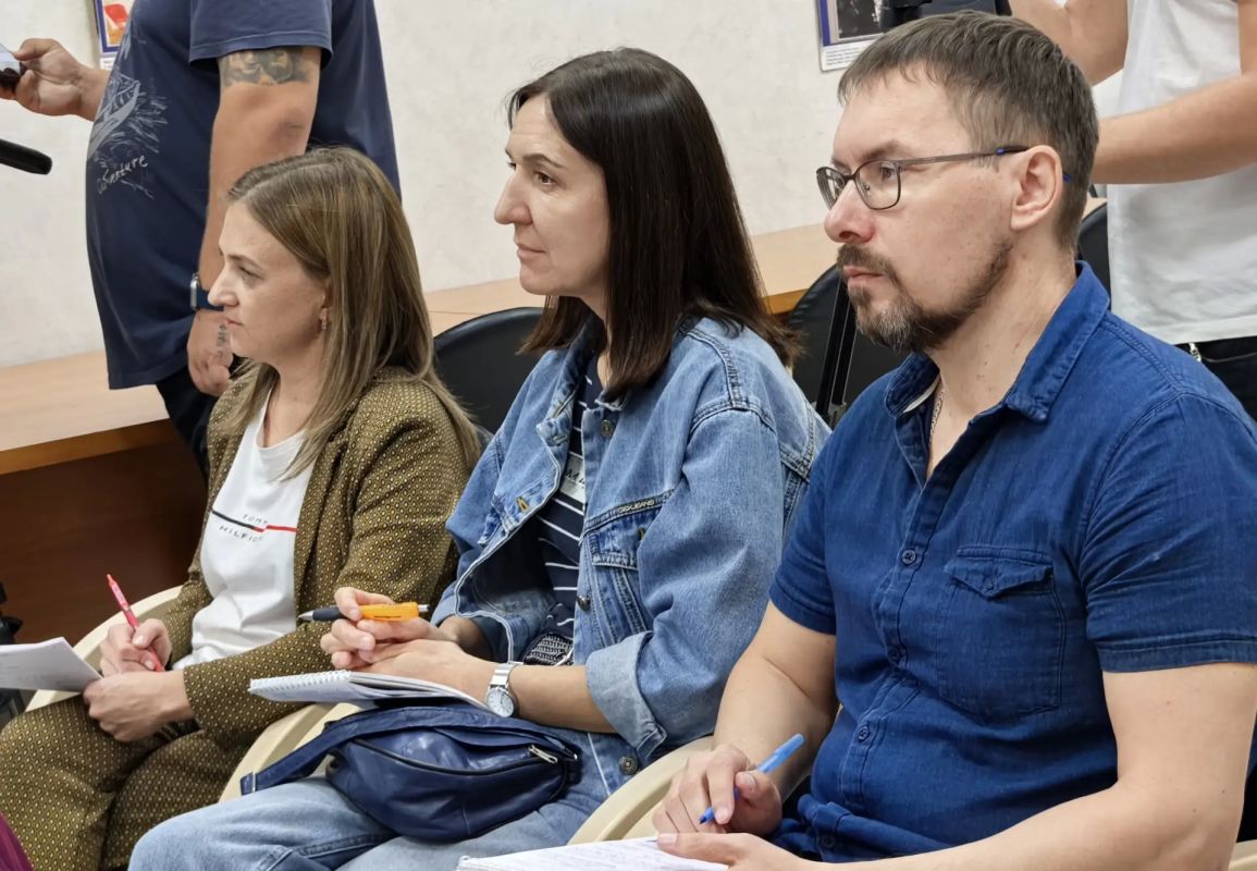 В Хакасии состоялся брифинг на тему профилактики правонарушений среди несовершеннолетних в летний период В Хакасии состоялся брифинг на тему профилактики правонарушений среди несовершеннолетних в летний период