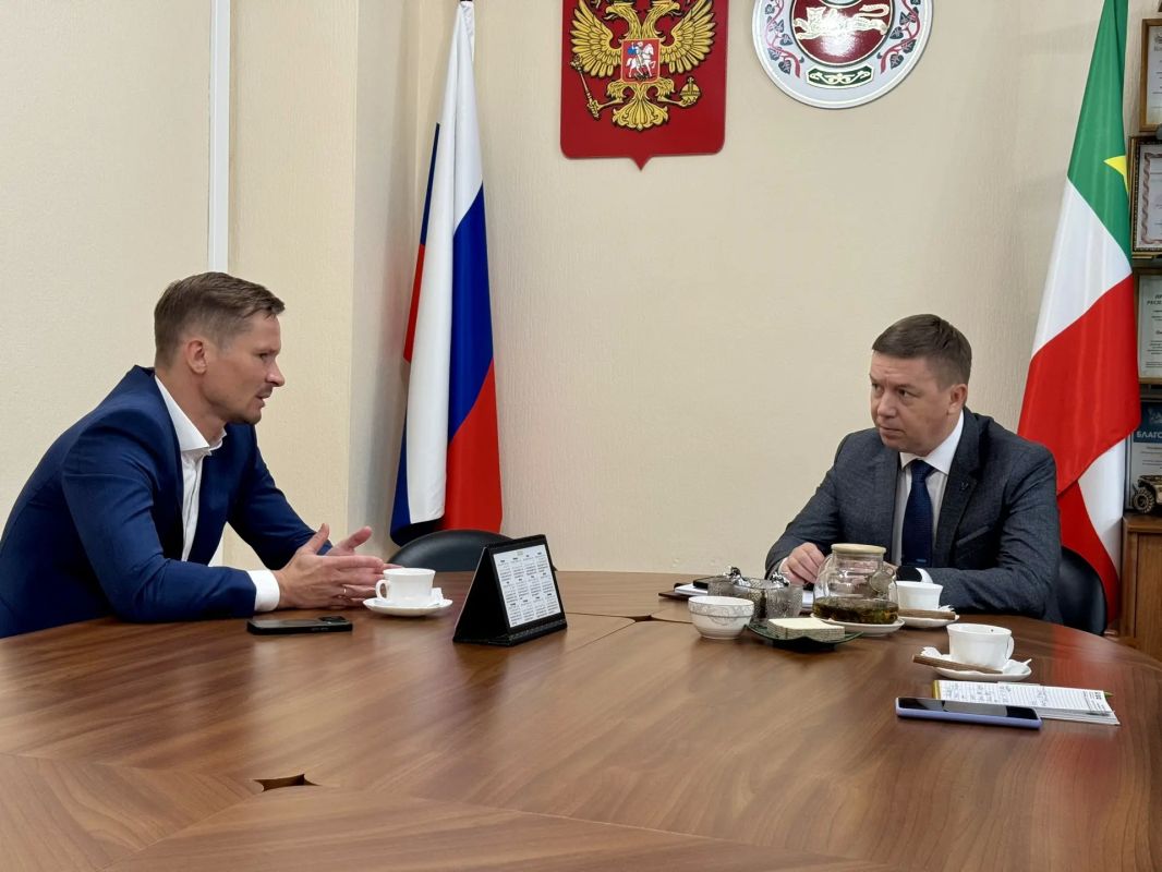 В Министерстве имущественных и земельных отношений Республики Хакасия прошла рабочая встреча с управляющим Абаканским отделением ПАО «Сбербанк» Дмитрием Полулехом В Министерстве имущественных и земельных отношений Республики Хакасия прошла рабочая встреча с управляющим Абаканским отделением ПАО «Сбербанк» Дмитрием Полулехом