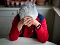 81-летняя пенсионерка из Абакана лишилась крупной суммы, желая заработать на торговле валютой