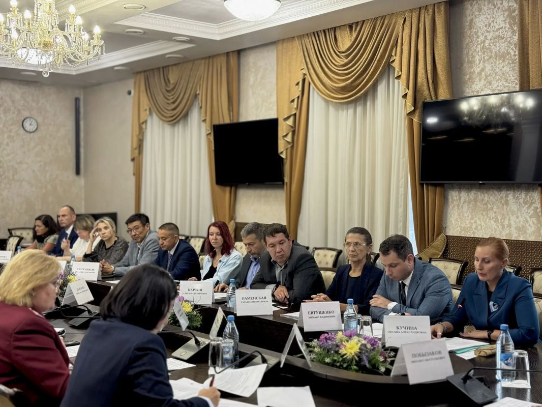 В Хакасии обсудили развитие конкуренции на 2026–2030 годы В Хакасии обсудили развитие конкуренции на 2026–2030 годы