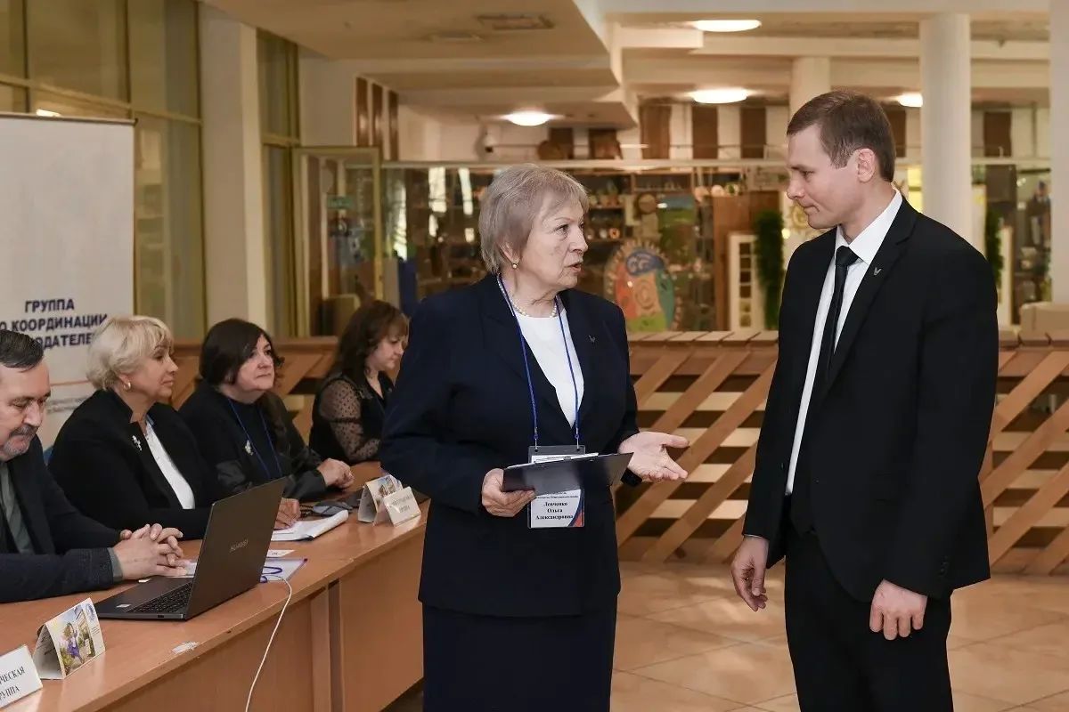 В Хакасии дан старт трехдневному голосованию В Хакасии дан старт трехдневному голосованию