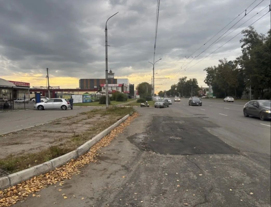 С тяжелейшими травмами в Хакасии госпитализирован мотоциклист- бесправник С тяжелейшими травмами в Хакасии госпитализирован мотоциклист- бесправник