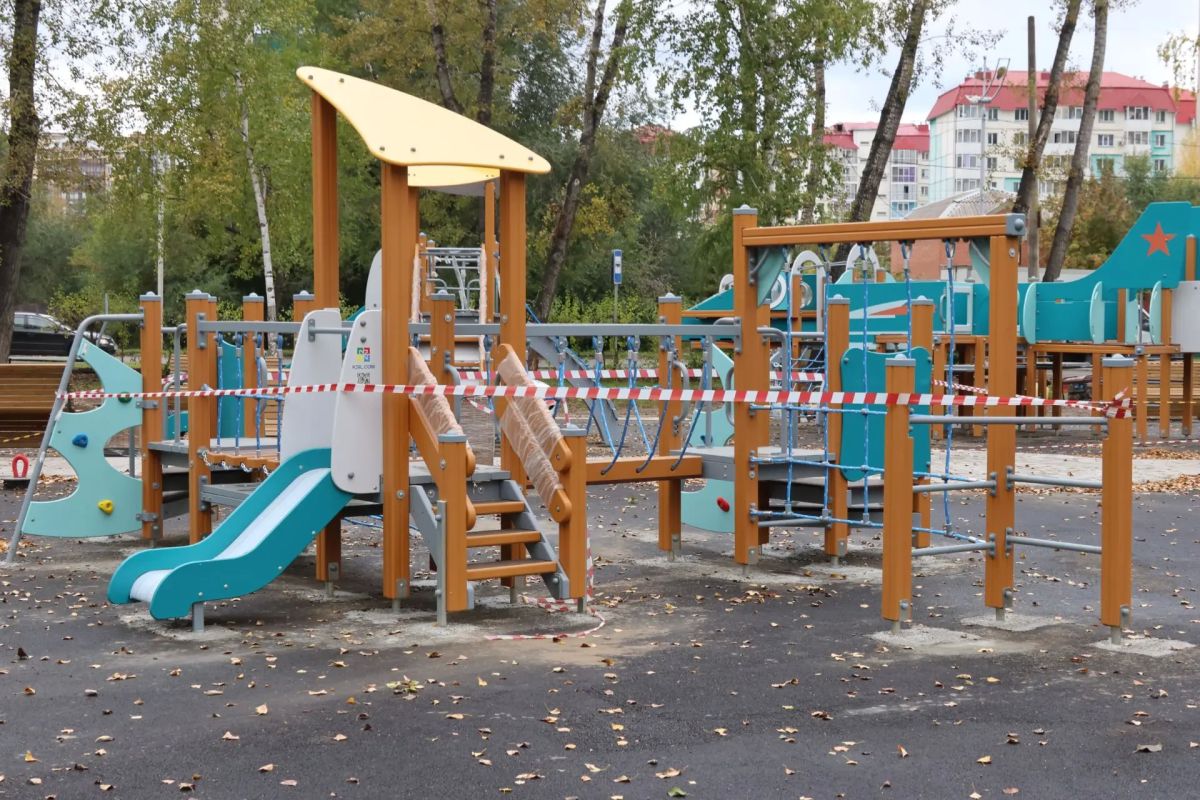 В Абакане продолжается благоустройство Парка Победы В Абакане продолжается благоустройство Парка Победы