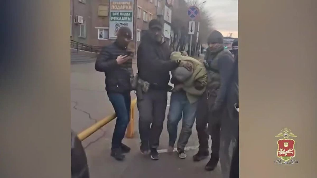 Двое вымогателей, заставившие абаканца продать квартиру, предстанут перед судом