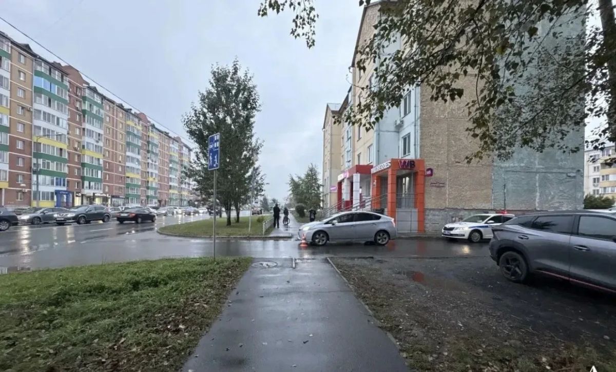 Двое школьников на велосипедах пострадали в ДТП в Хакасии