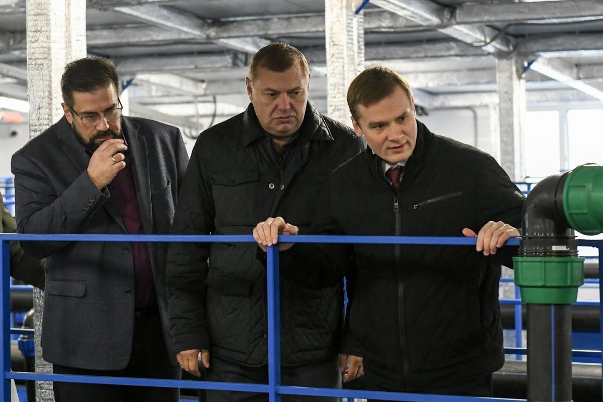 Глава Хакасии открыл централизованную систему водоотведения и очистки вод в Бограде Глава Хакасии открыл централизованную систему водоотведения и очистки вод в Бограде