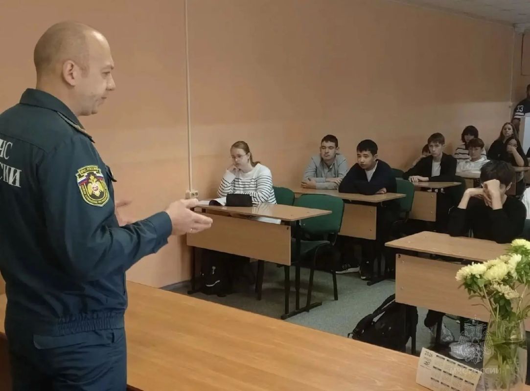 В Хакасии прошли открытые уроки по ОБЖ В Хакасии прошли открытые уроки по ОБЖ