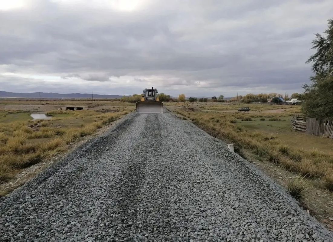 Дамбу укрепили на реке Бея в селе Куйбышево Дамбу укрепили на реке Бея в селе Куйбышево