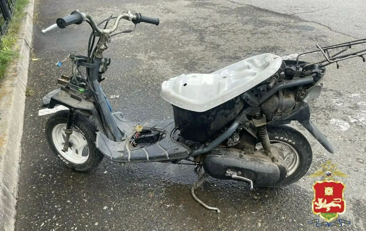Чем закончилась поездка двух парней на краденом мопеде по Абакану