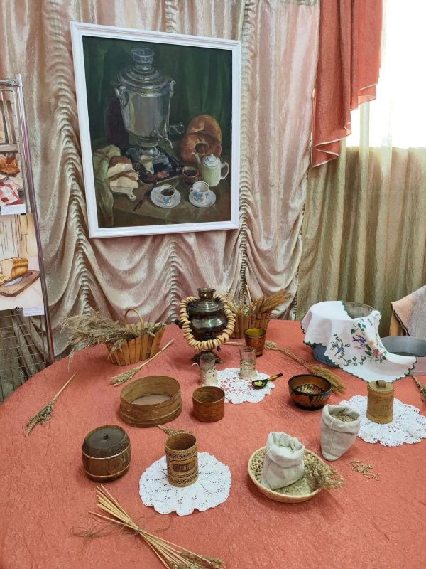 В черногорском музее проходит фестиваль хлеба В черногорском музее проходит фестиваль хлеба