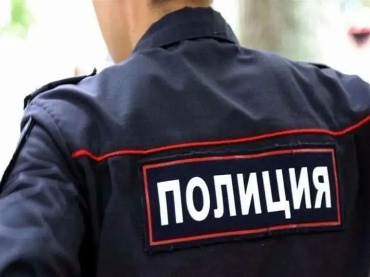 Украл телефон у второклассника 17-летний студент в Абакане