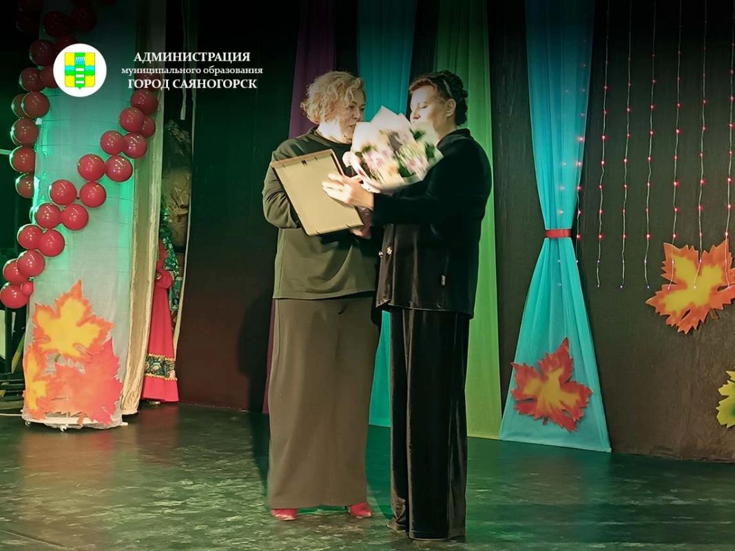 В поселке Майна отметили 45-летие местного дома культуры и 20 лет с момента его переименования В поселке Майна отметили 45-летие местного дома культуры и 20 лет с момента его переименования
