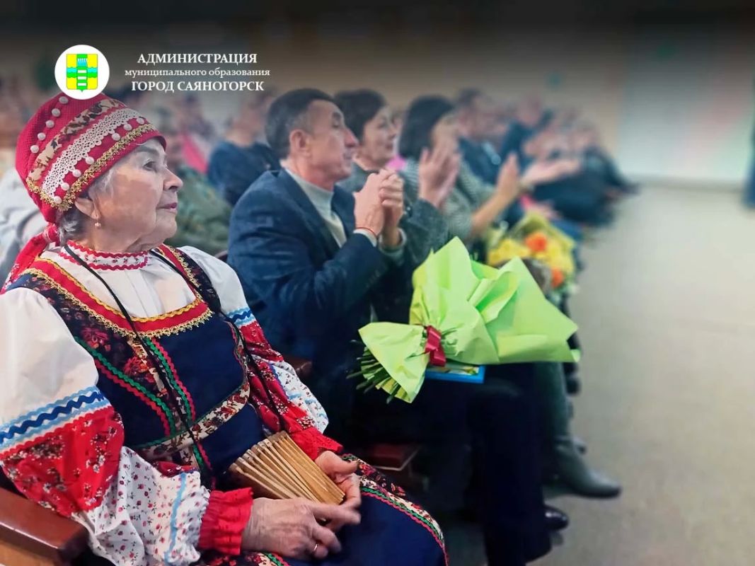 В поселке Майна отметили 45-летие местного дома культуры и 20 лет с момента его переименования В поселке Майна отметили 45-летие местного дома культуры и 20 лет с момента его переименования