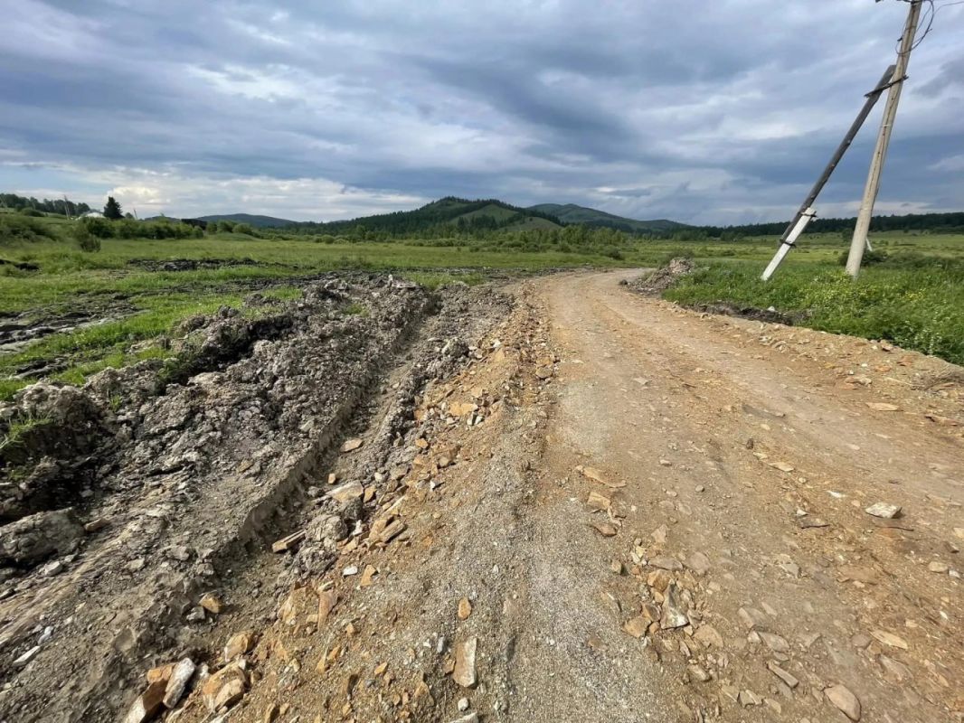Отремонтировать дорогу "Большая Ерба-Сонское до села Туманное" обязал суд администрацию Боградского района Отремонтировать дорогу "Большая Ерба-Сонское до села Туманное" обязал суд администрацию Боградского района
